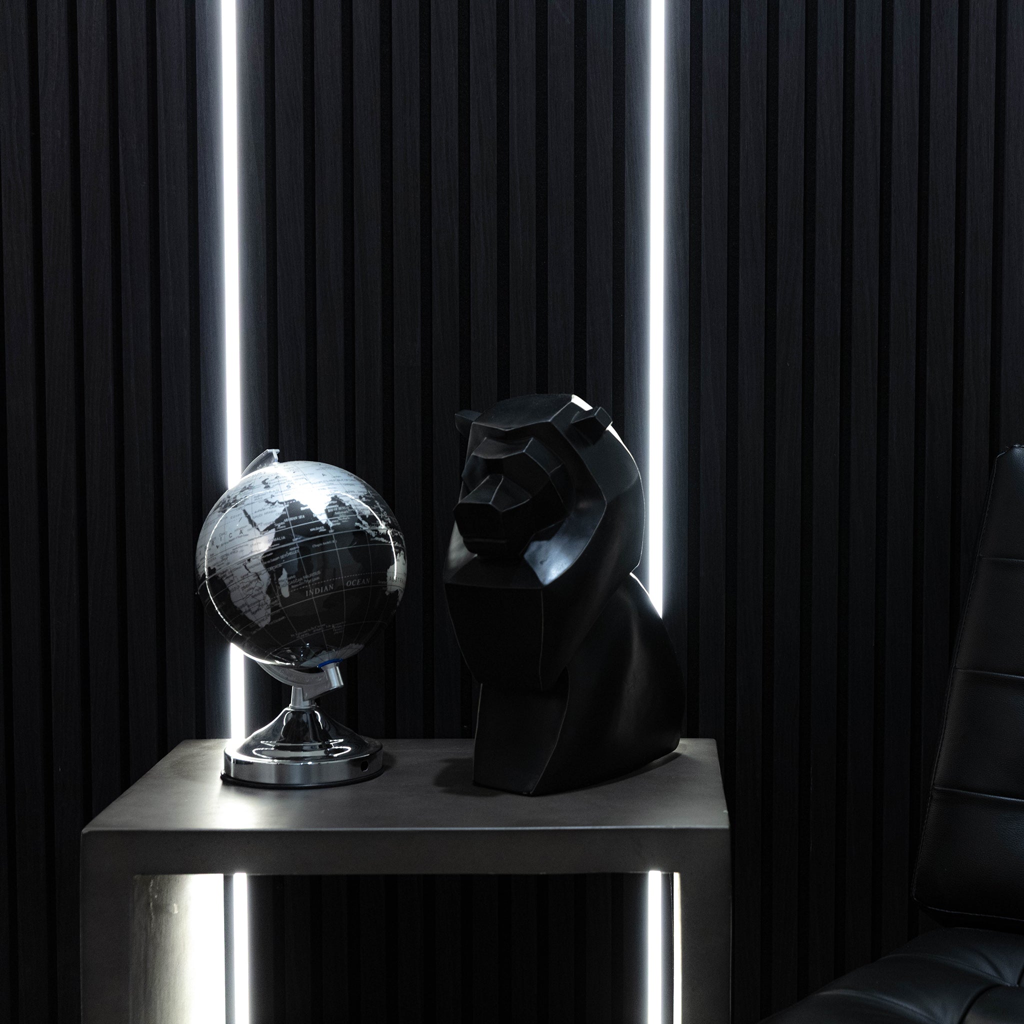 Luxe LED™ Slat Wall Light Kit
