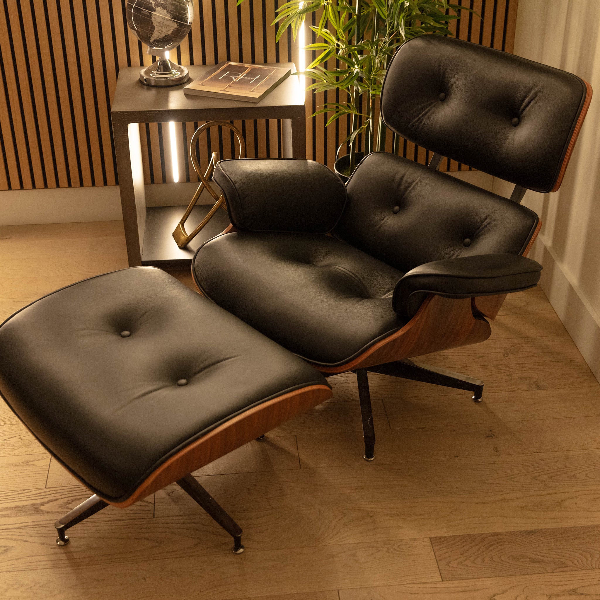 Mid-Century Modern Lounge Chair & Ottoman